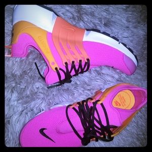 Presto pink and orange